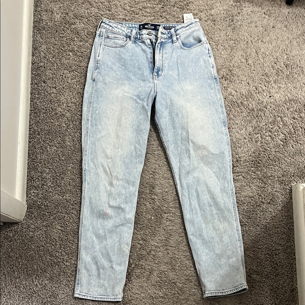 Hollister Light Wash Women's Straight leg high Waisted Jeans